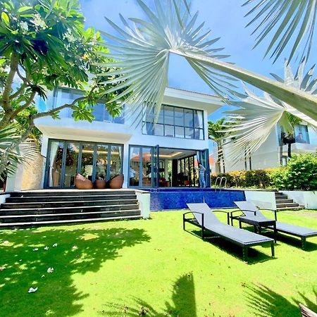 Luxury Pool Villa Close To The Private Beach Da Nang Bagian luar foto