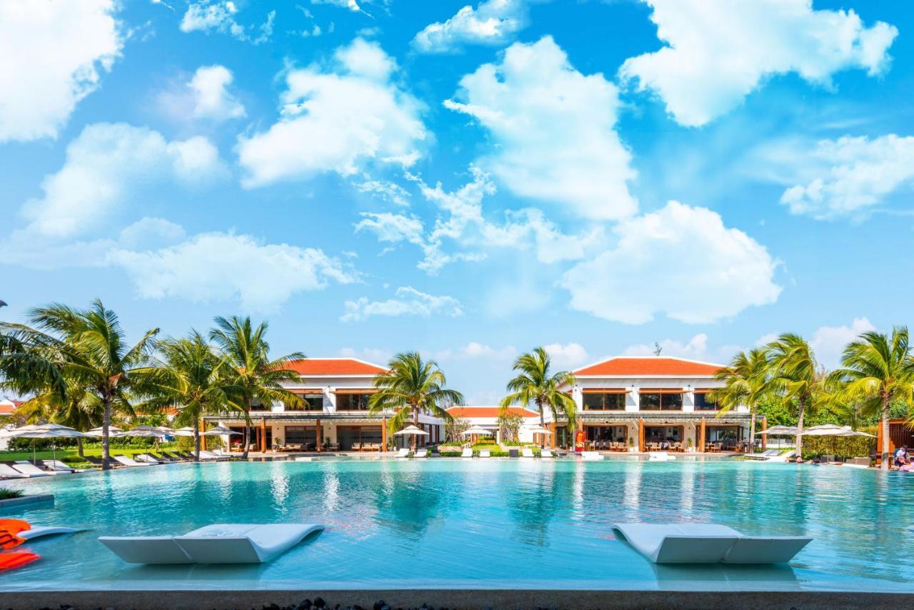 Luxury Pool Villa Close To The Private Beach Da Nang Bagian luar foto