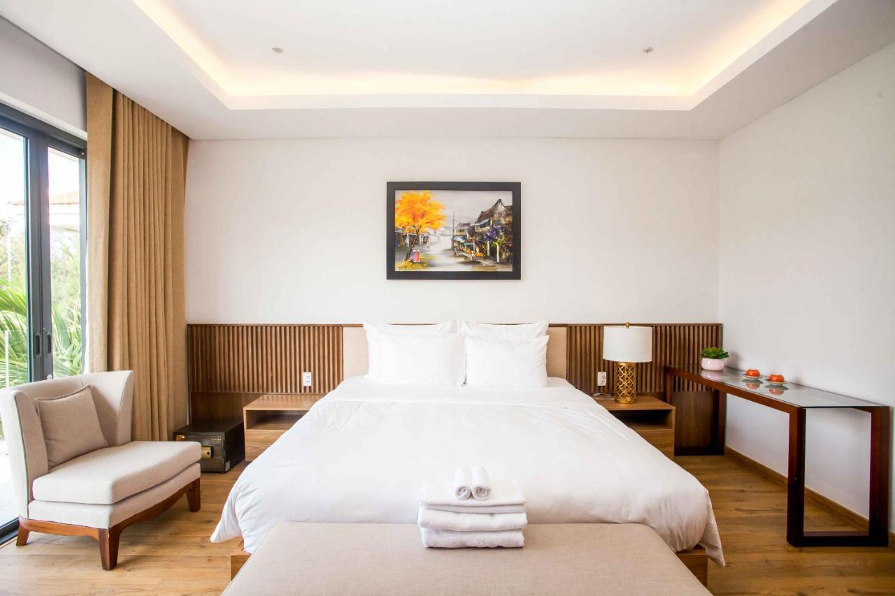 Luxury Pool Villa Close To The Private Beach Da Nang Bagian luar foto