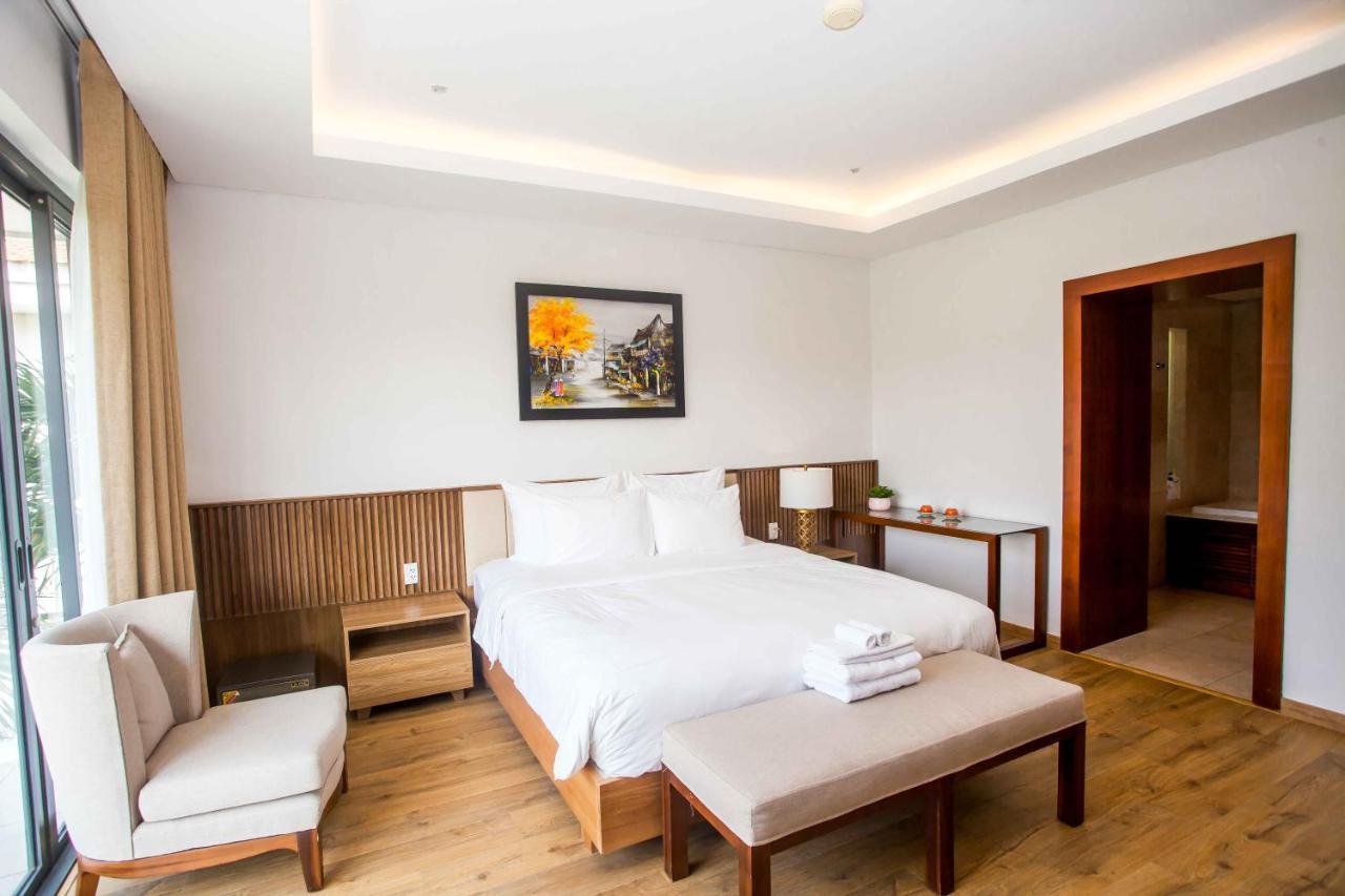 Luxury Pool Villa Close To The Private Beach Da Nang Bagian luar foto