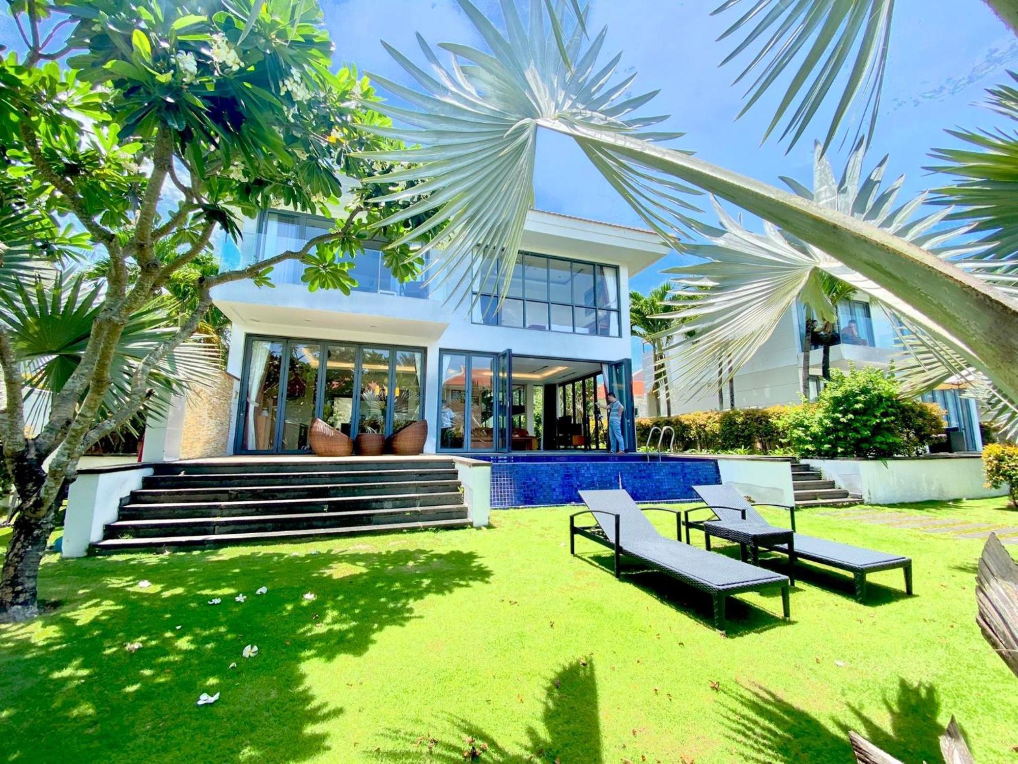 Luxury Pool Villa Close To The Private Beach Da Nang Bagian luar foto