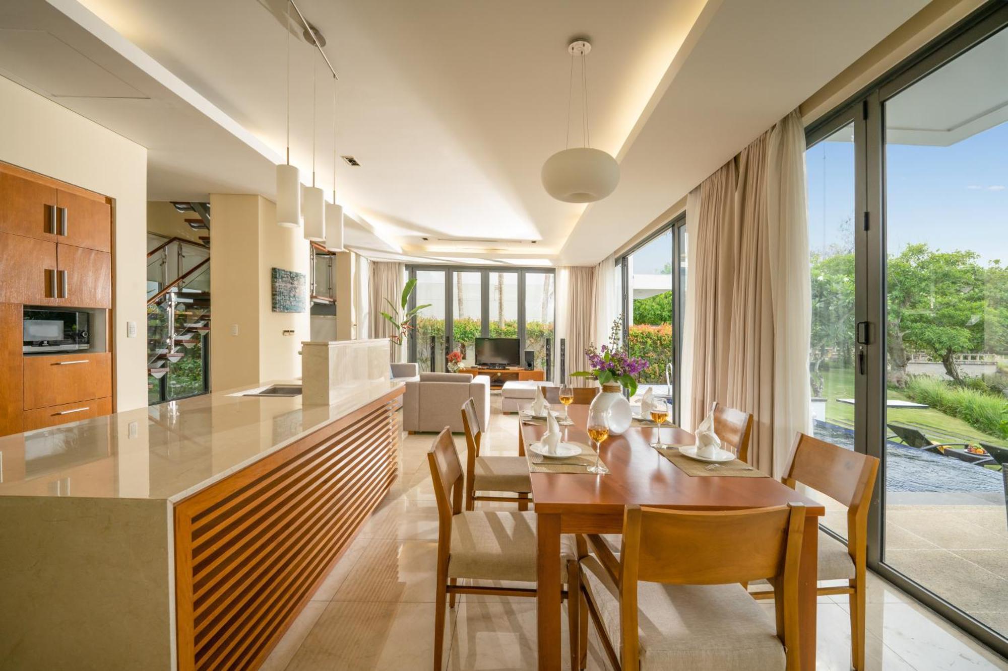 Luxury Pool Villa Close To The Private Beach Da Nang Bagian luar foto