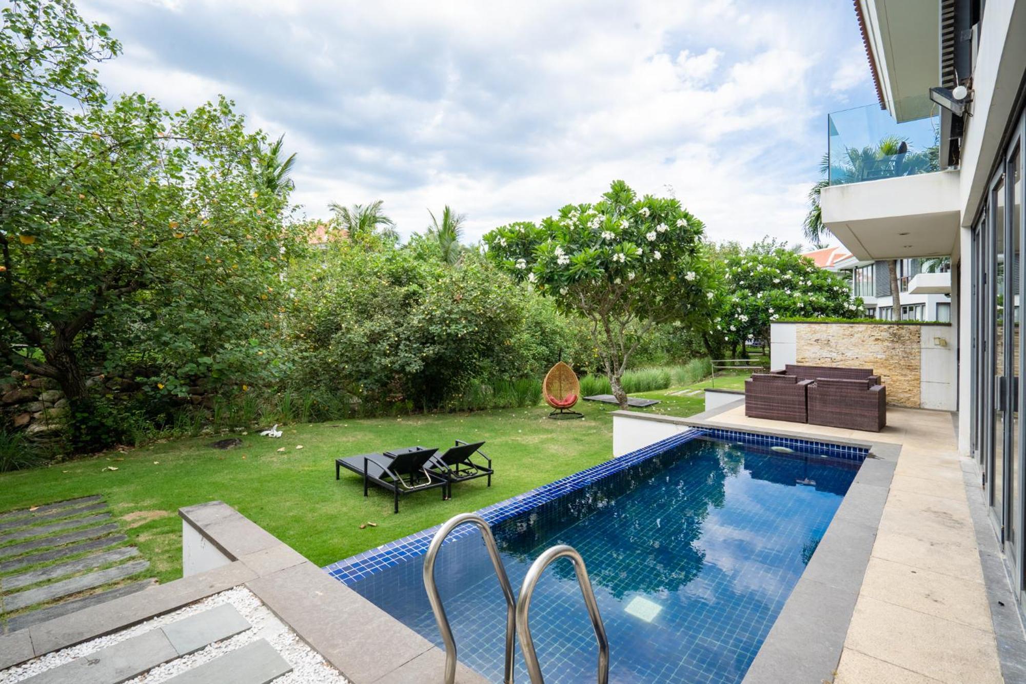 Luxury Pool Villa Close To The Private Beach Da Nang Bagian luar foto